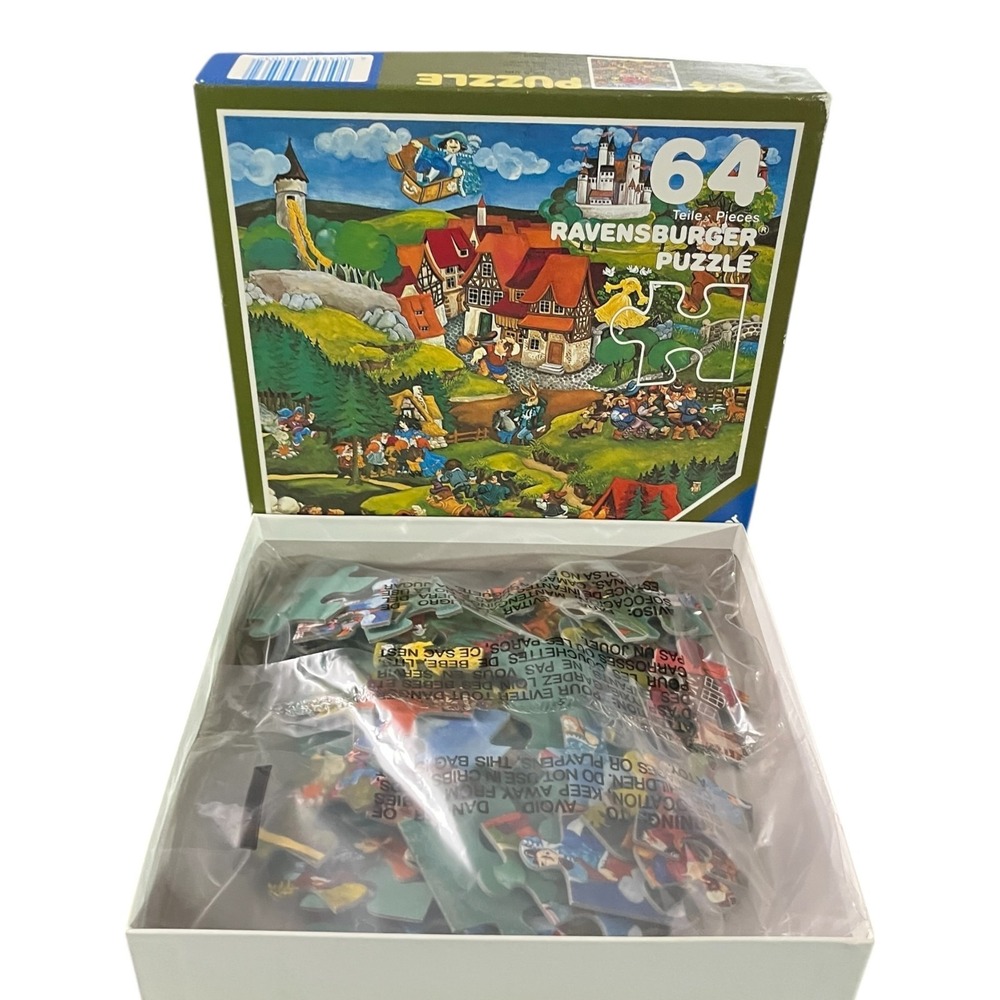Ravensburger Fairyland Jigsaw Puzzle 64 Pieces 1978